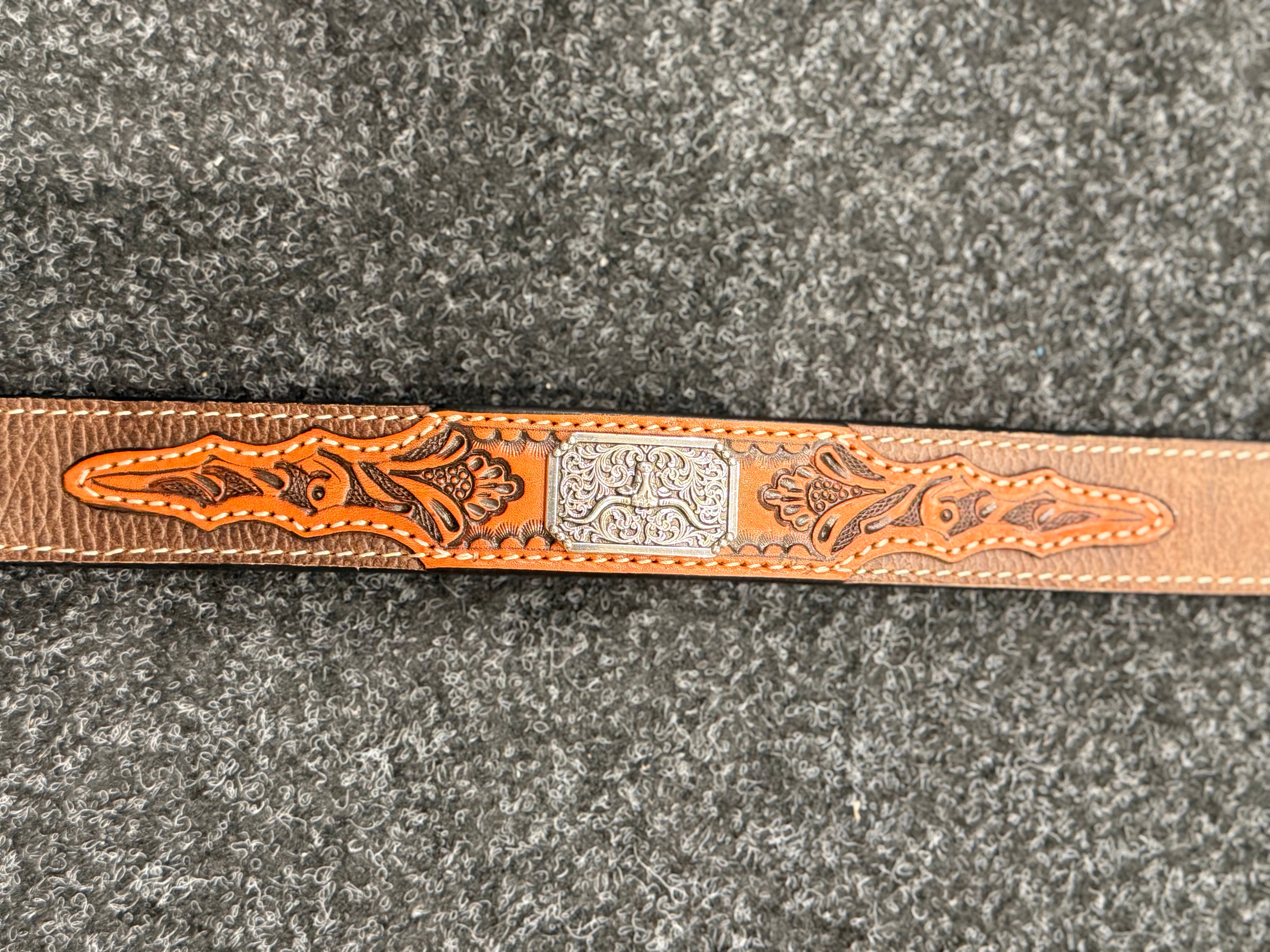 3D Mens Tooled Floral Tabs Longhorn Concho - (4302)